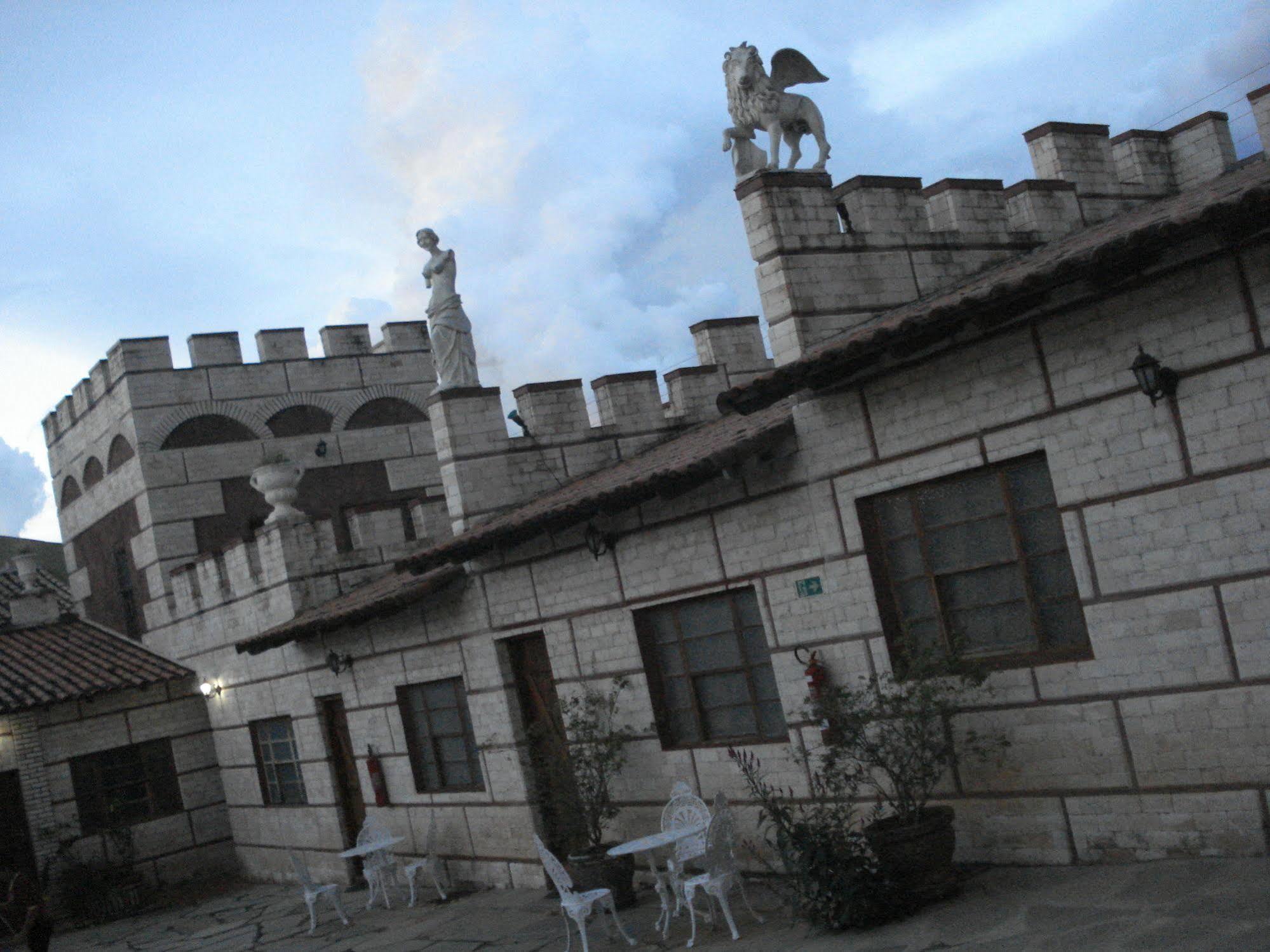 Pousada Al Castello Di Giulietta E Romeo Pirenópolis Екстериор снимка